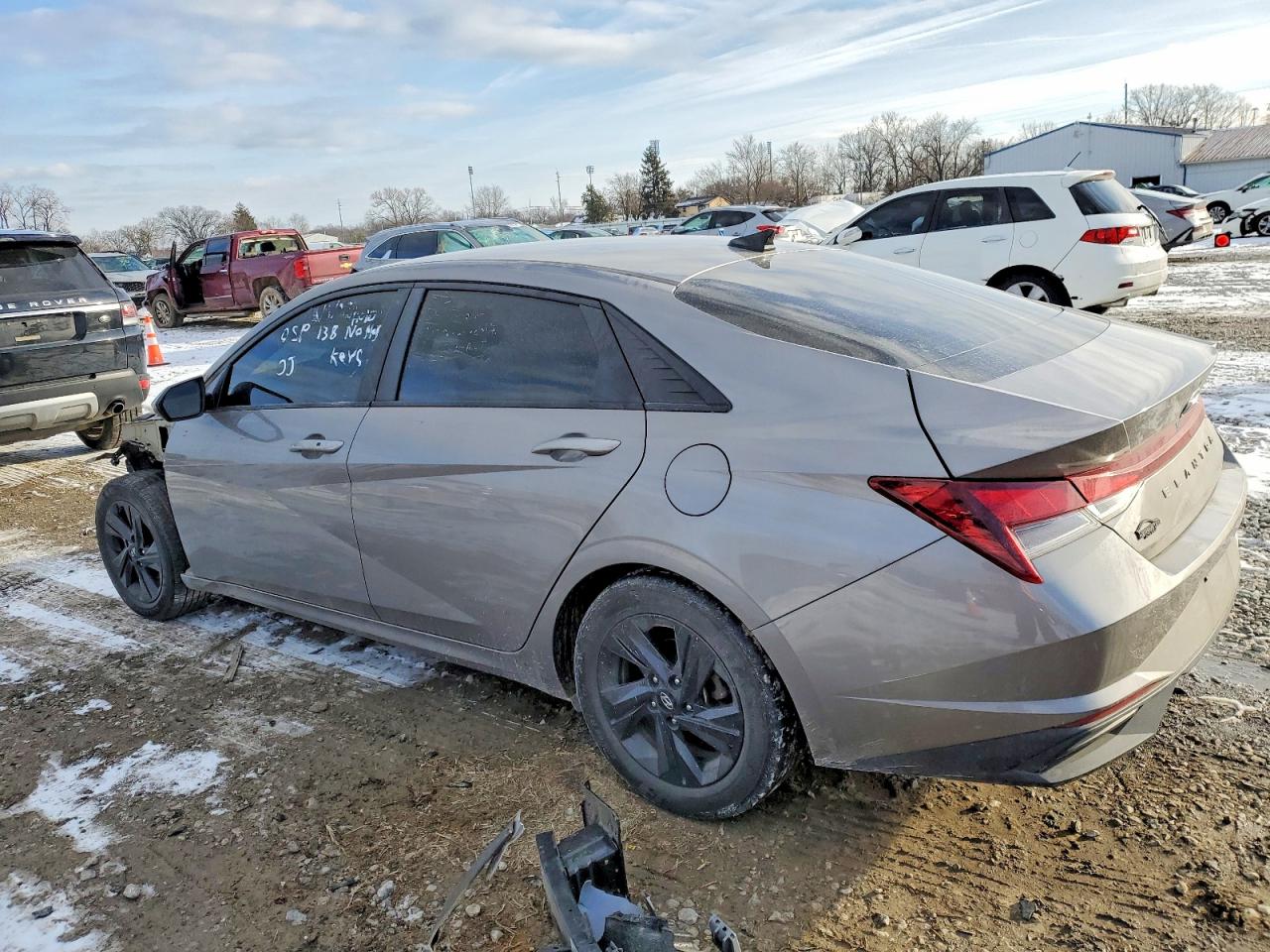 2021 HYUNDAI ELANTRA SEL photo 2