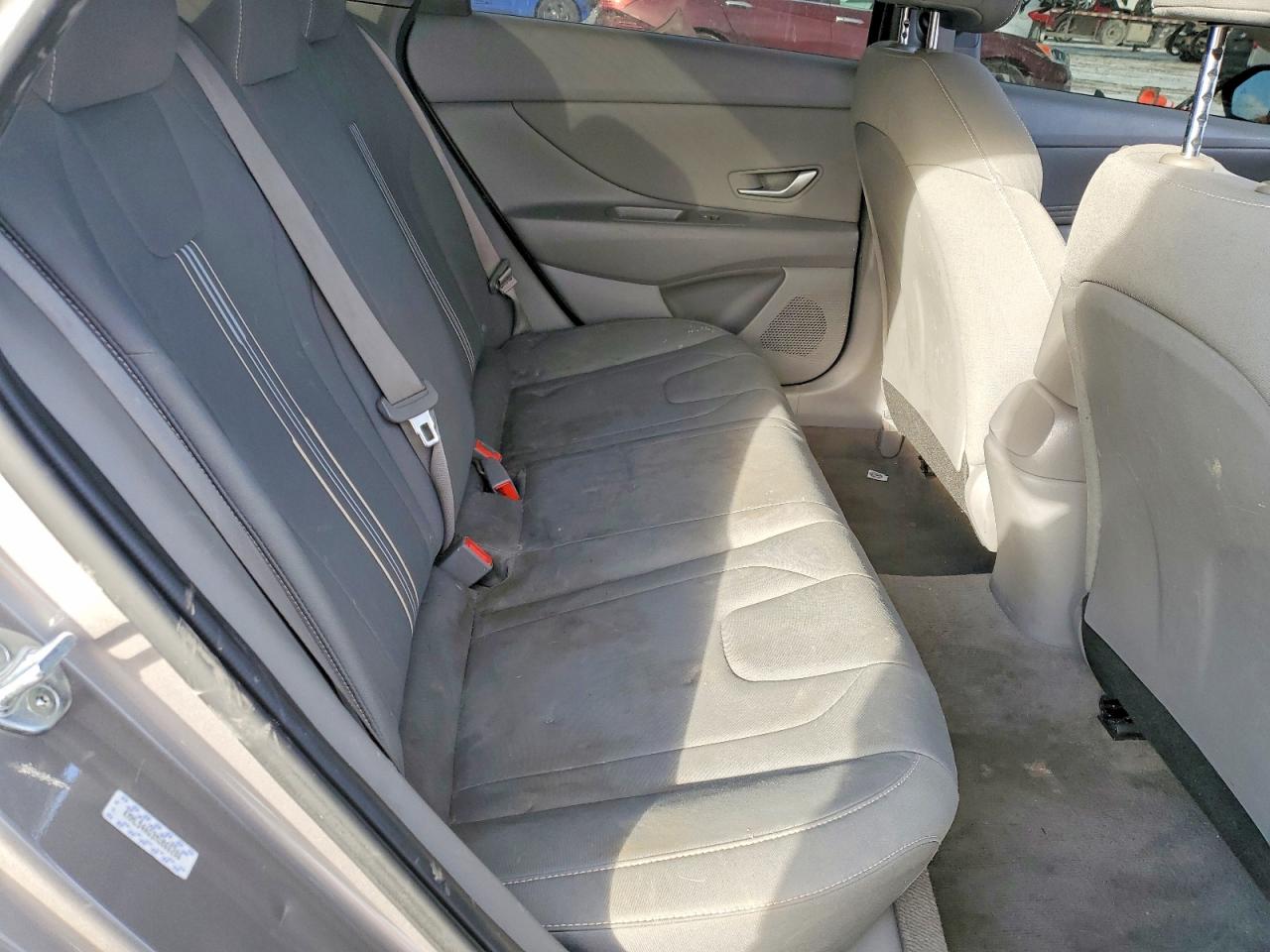 2021 HYUNDAI ELANTRA SEL photo 10
