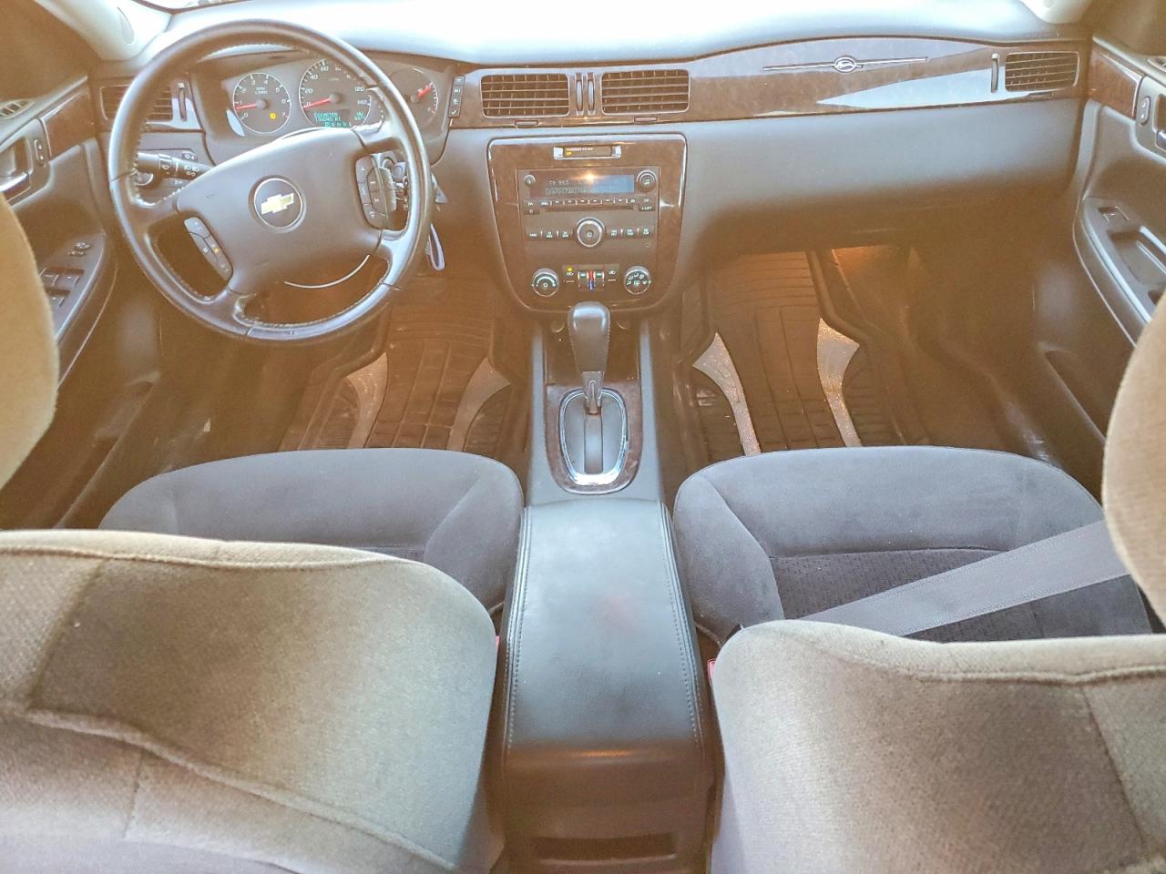 2013 CHEVROLET IMPALA LT photo 8