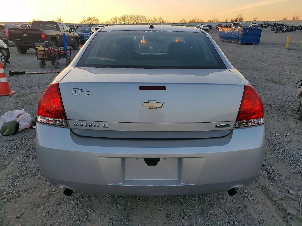 2013 CHEVROLET IMPALA LT photo 6