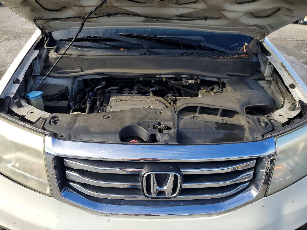 2015 HONDA PILOT TOURING photo 12