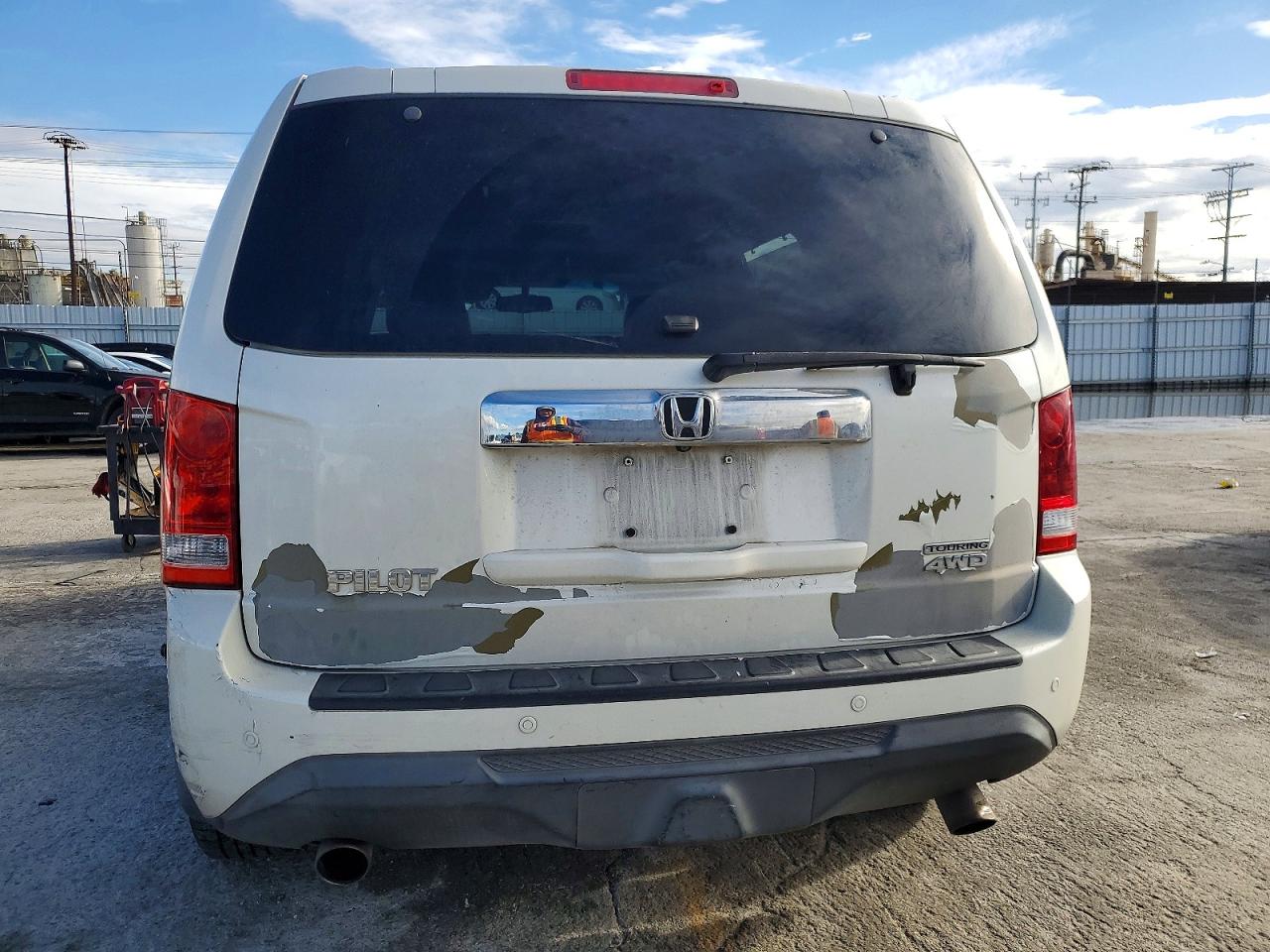 2015 HONDA PILOT TOURING photo 6