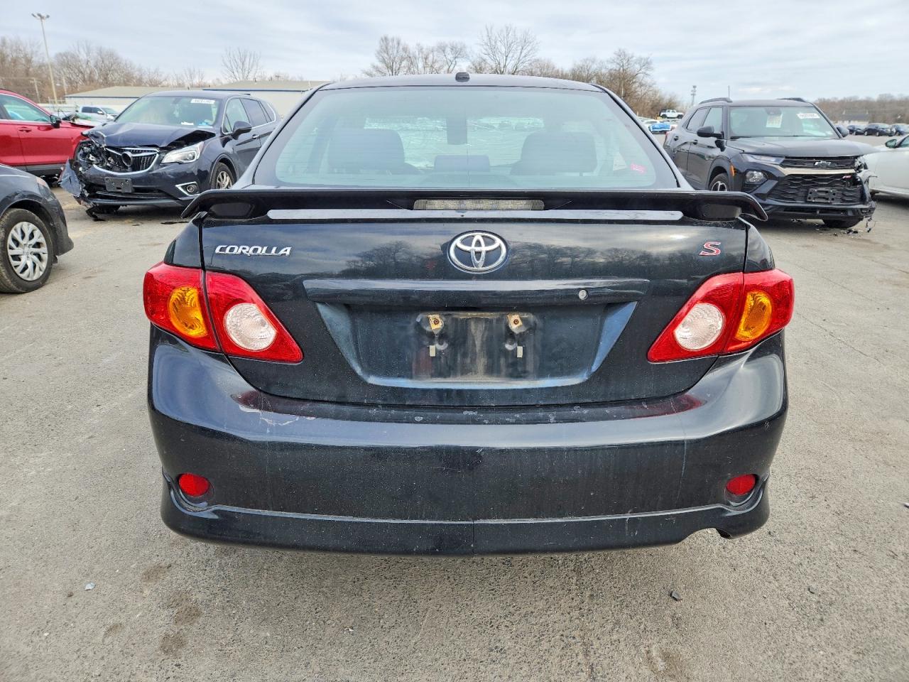2010 TOYOTA COROLLA BASE photo 6