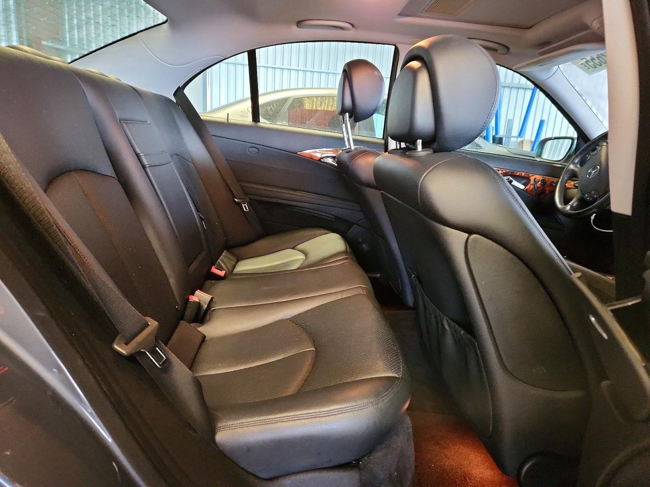 2007 MERCEDES-BENZ E 350 photo 10