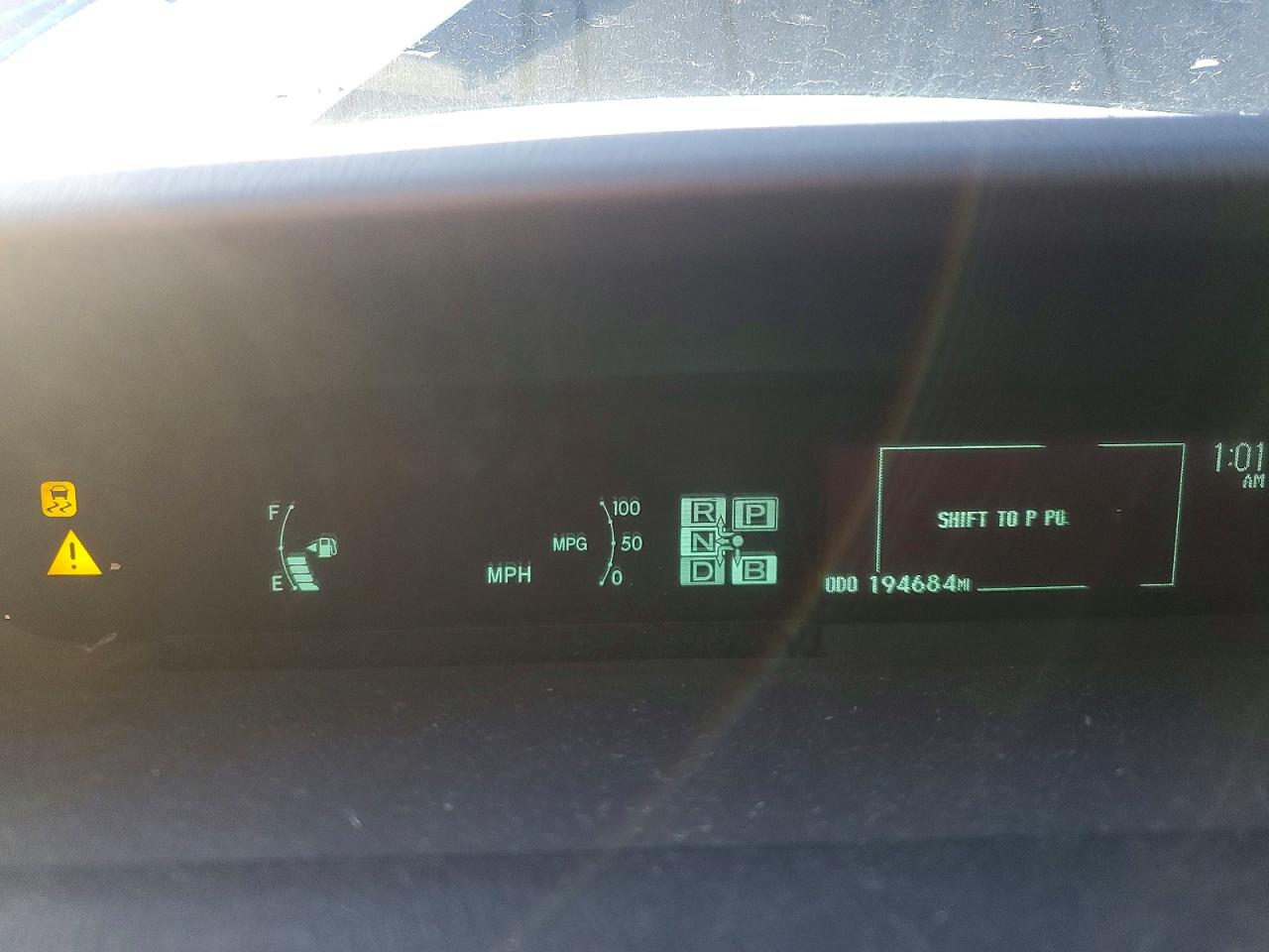 2010 TOYOTA PRIUS photo 9
