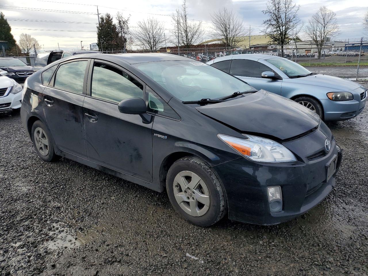 2010 TOYOTA PRIUS photo 4