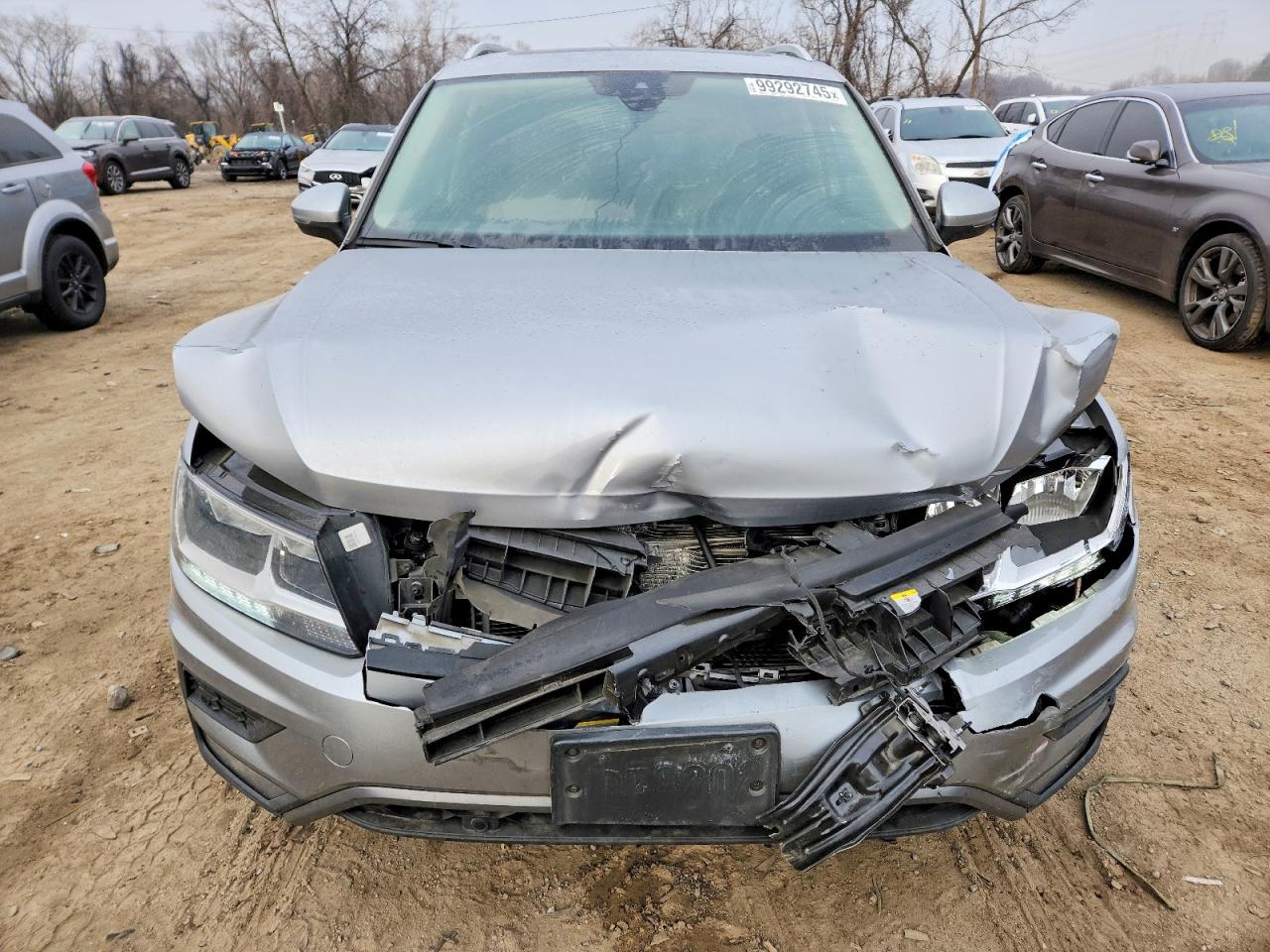 2021 VOLKSWAGEN TIGUAN SE photo 5