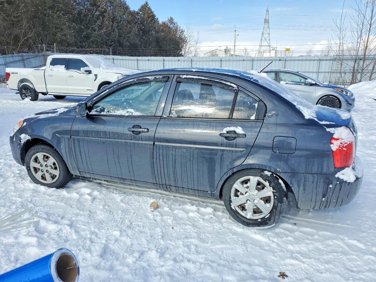 2010 HYUNDAI ACCENT GLS photo 2