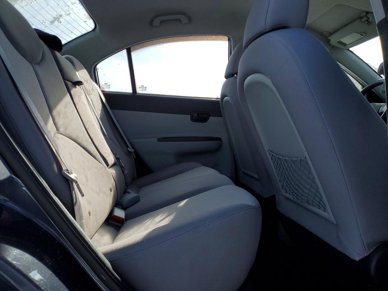 2010 HYUNDAI ACCENT GLS photo 10