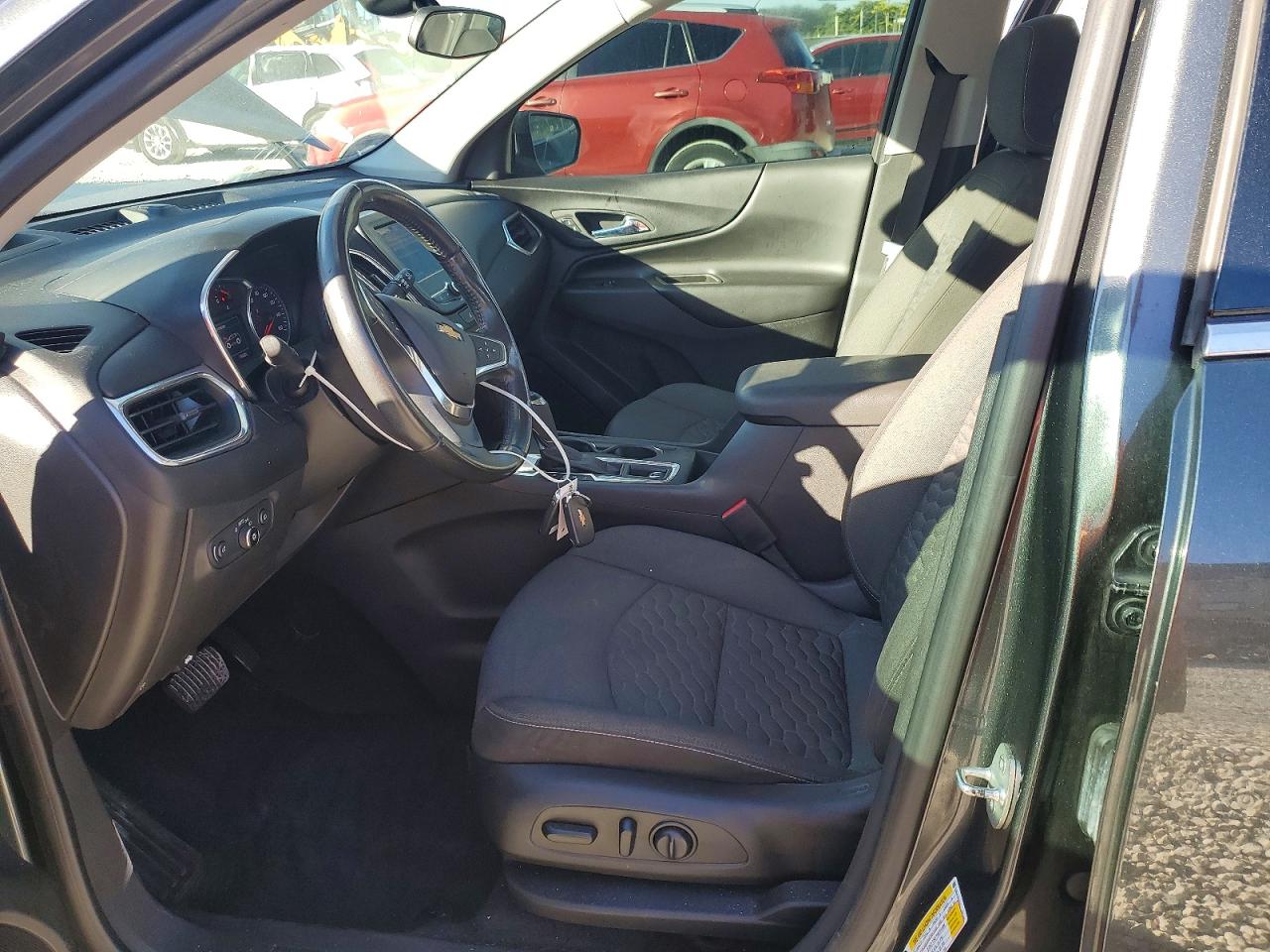 2020 CHEVROLET EQUINOX LT photo 7