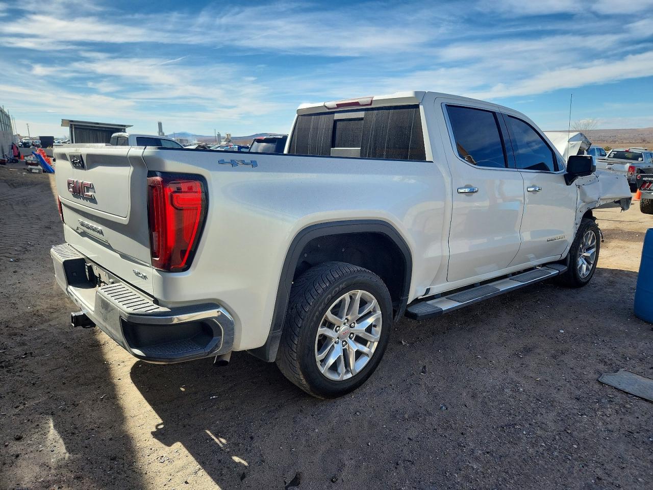 2020 GMC SIERRA K1500 SLT photo 3