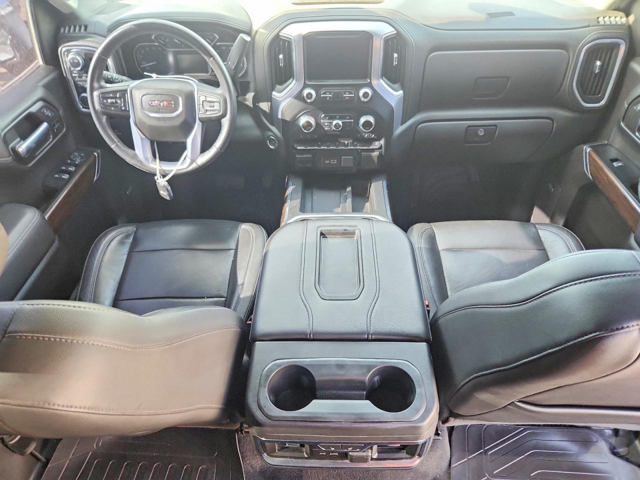 2020 GMC SIERRA K1500 SLT photo 8