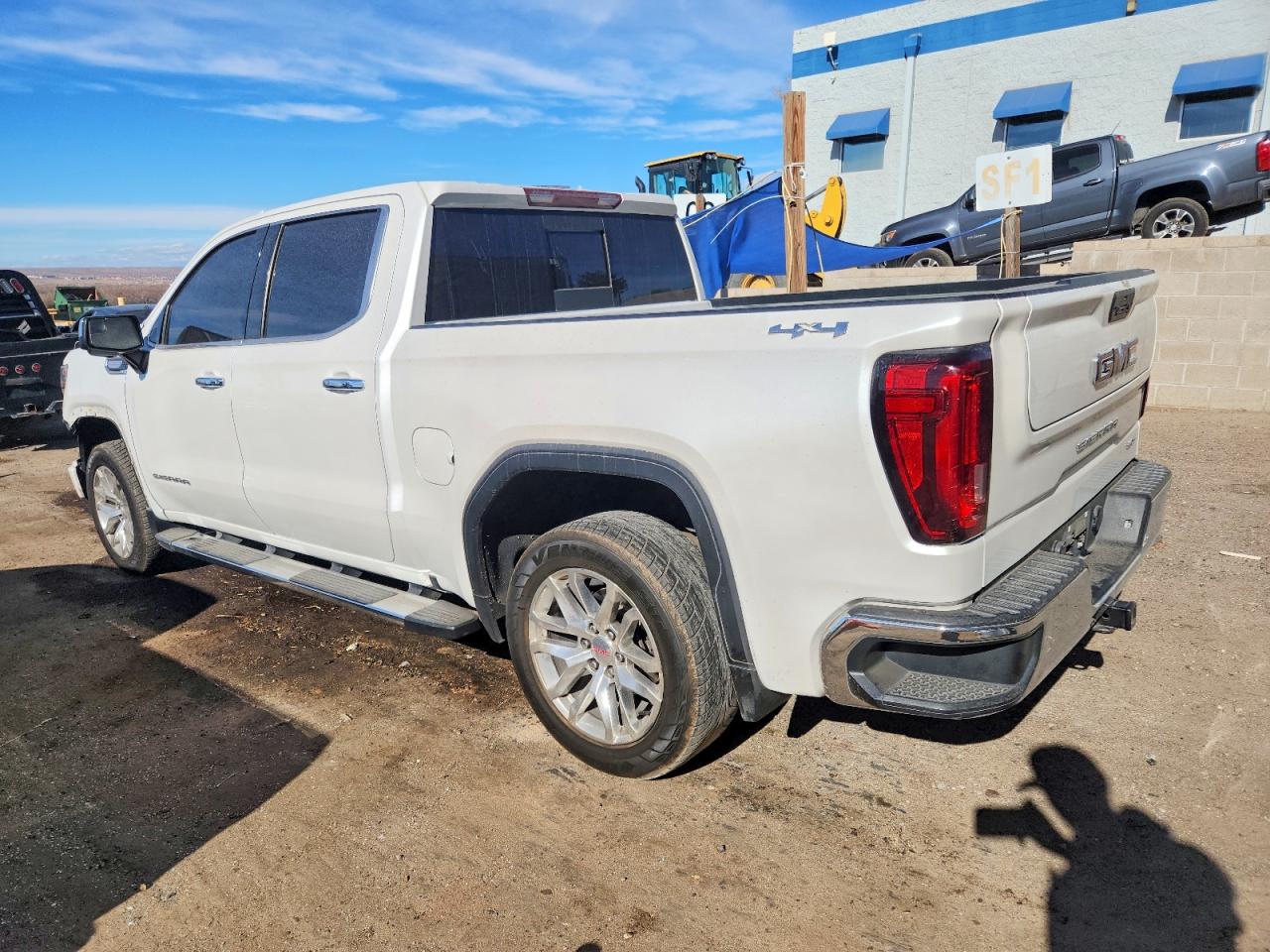 2020 GMC SIERRA K1500 SLT photo 2