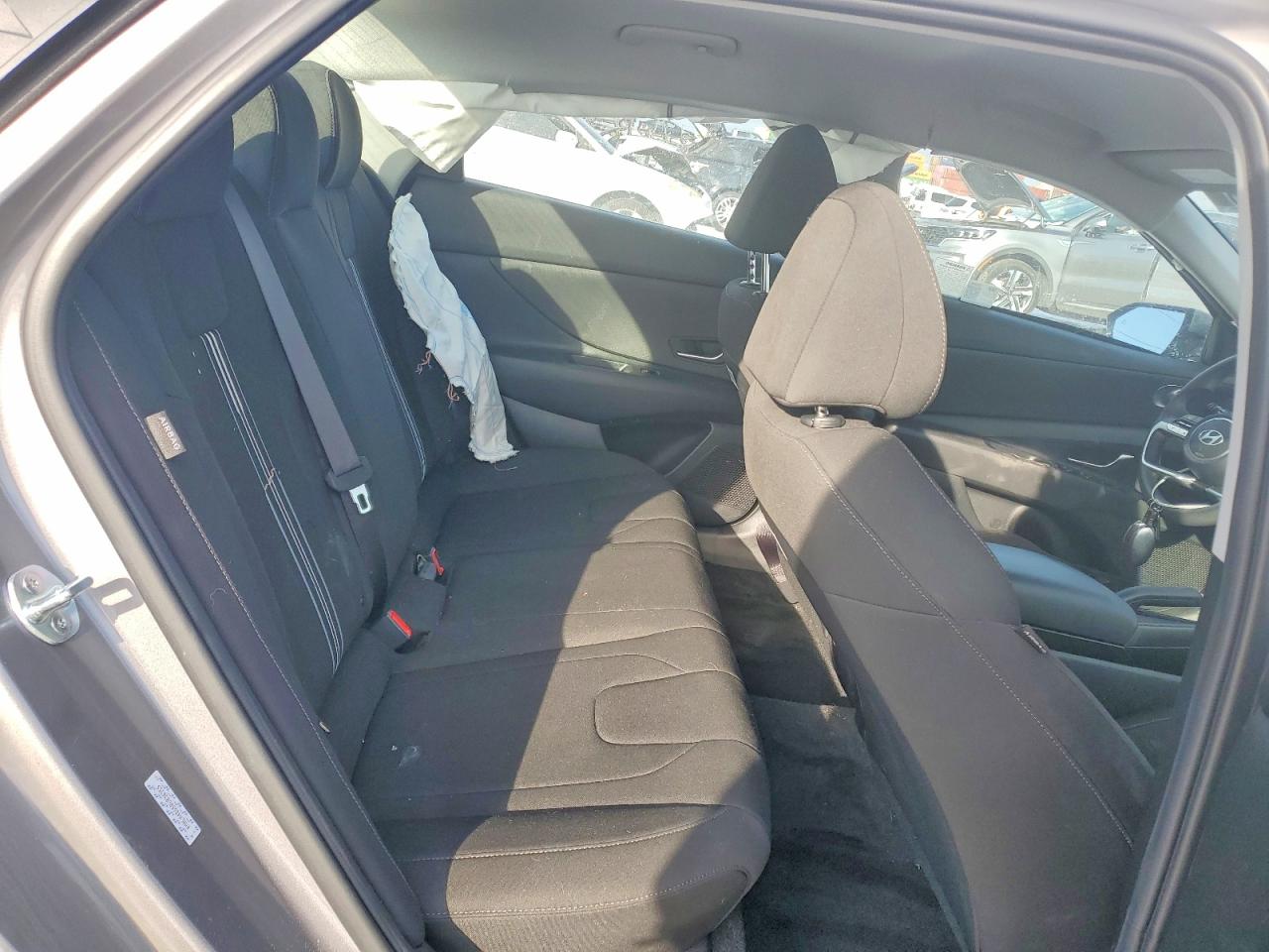 2024 HYUNDAI ELANTRA SEL photo 10