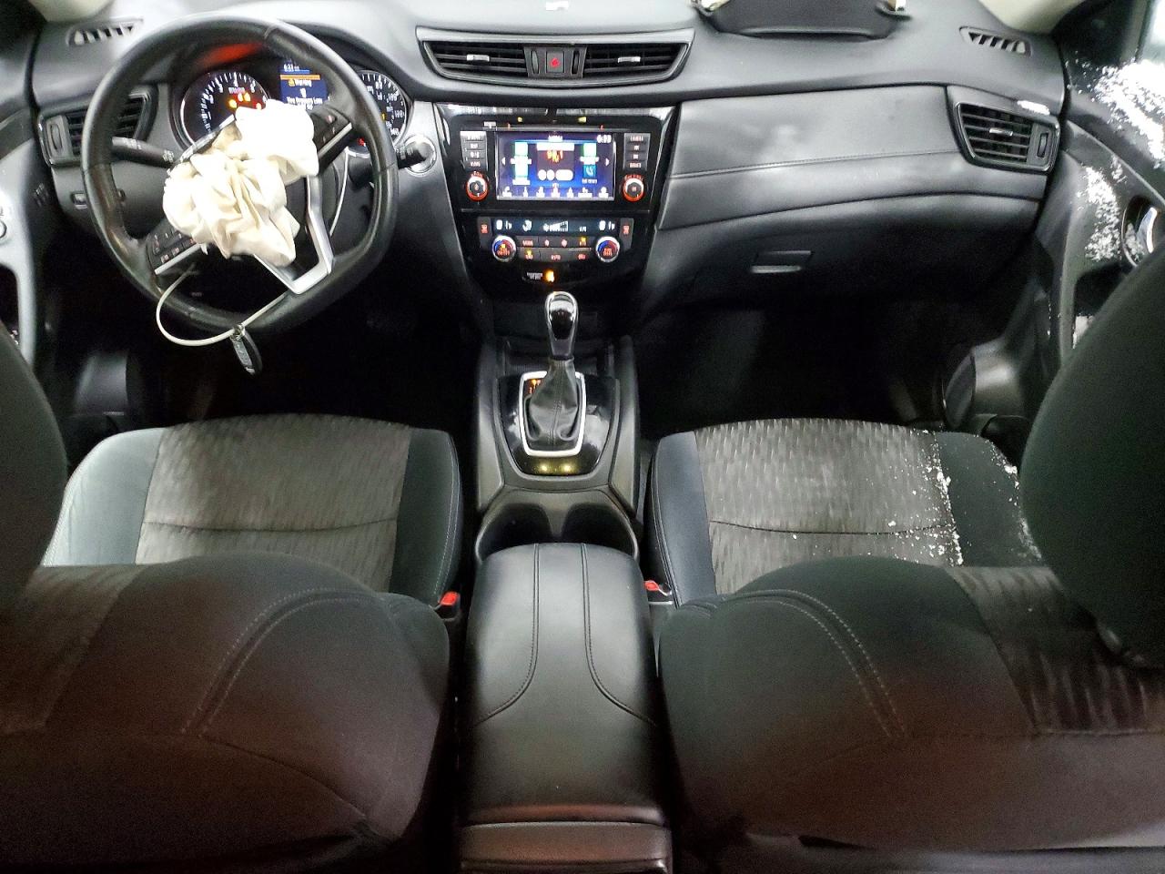 2018 NISSAN ROGUE S photo 8