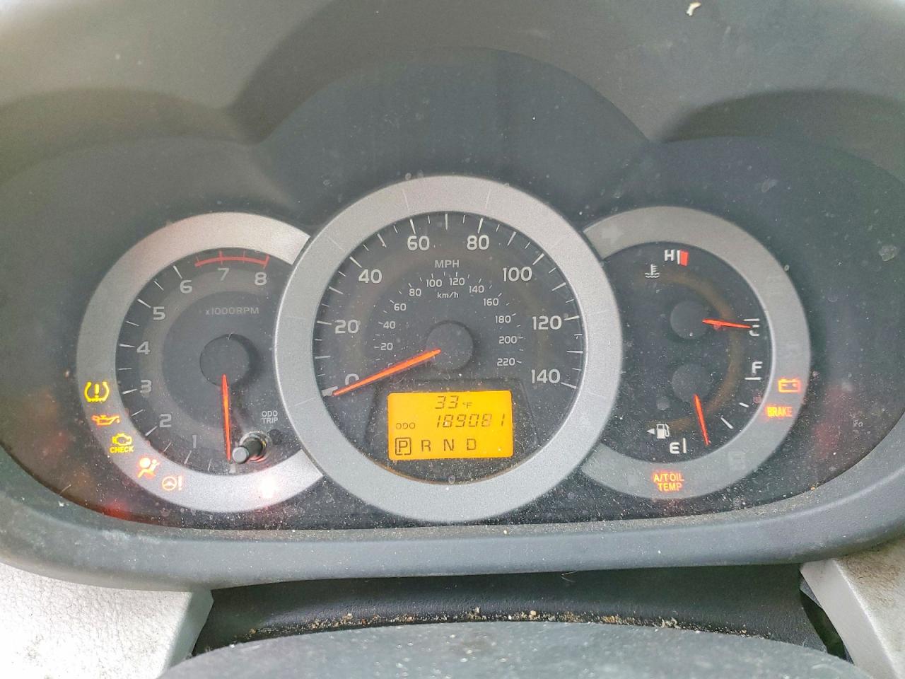 2011 TOYOTA RAV4 photo 9