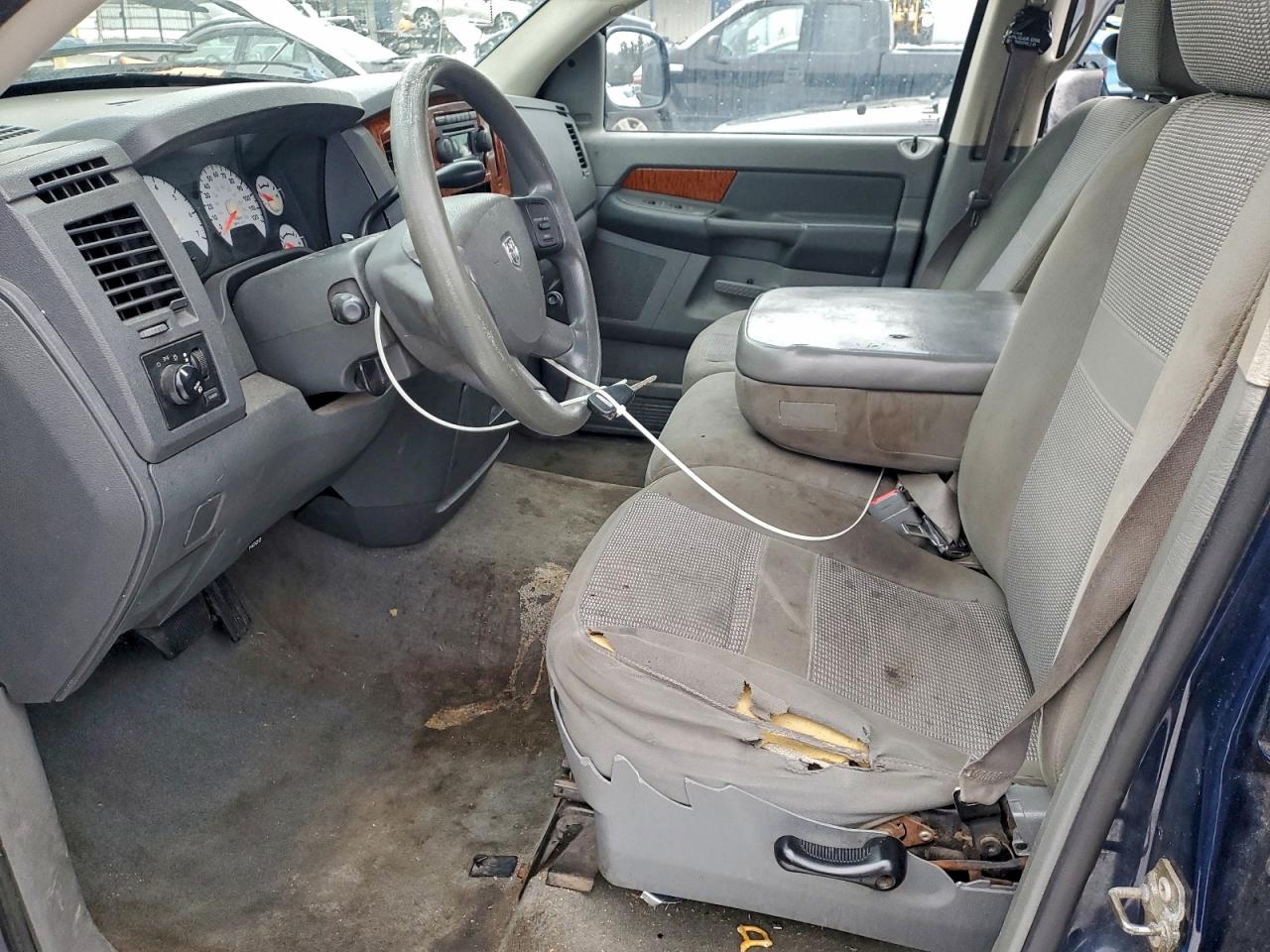2006 DODGE RAM 1500 ST photo 7