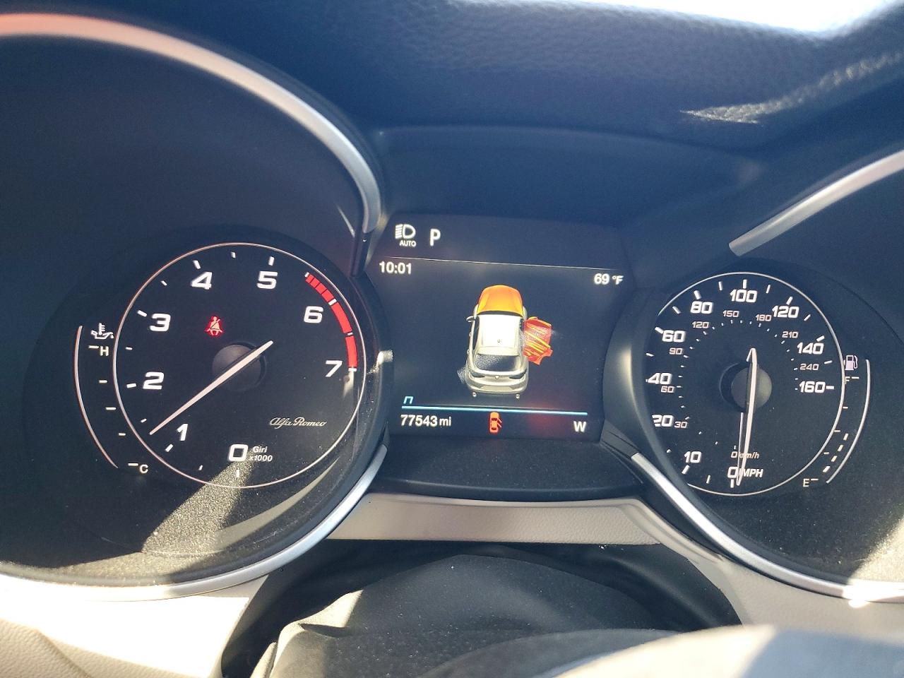 2020 ALFA ROMEO STELVIO photo 9