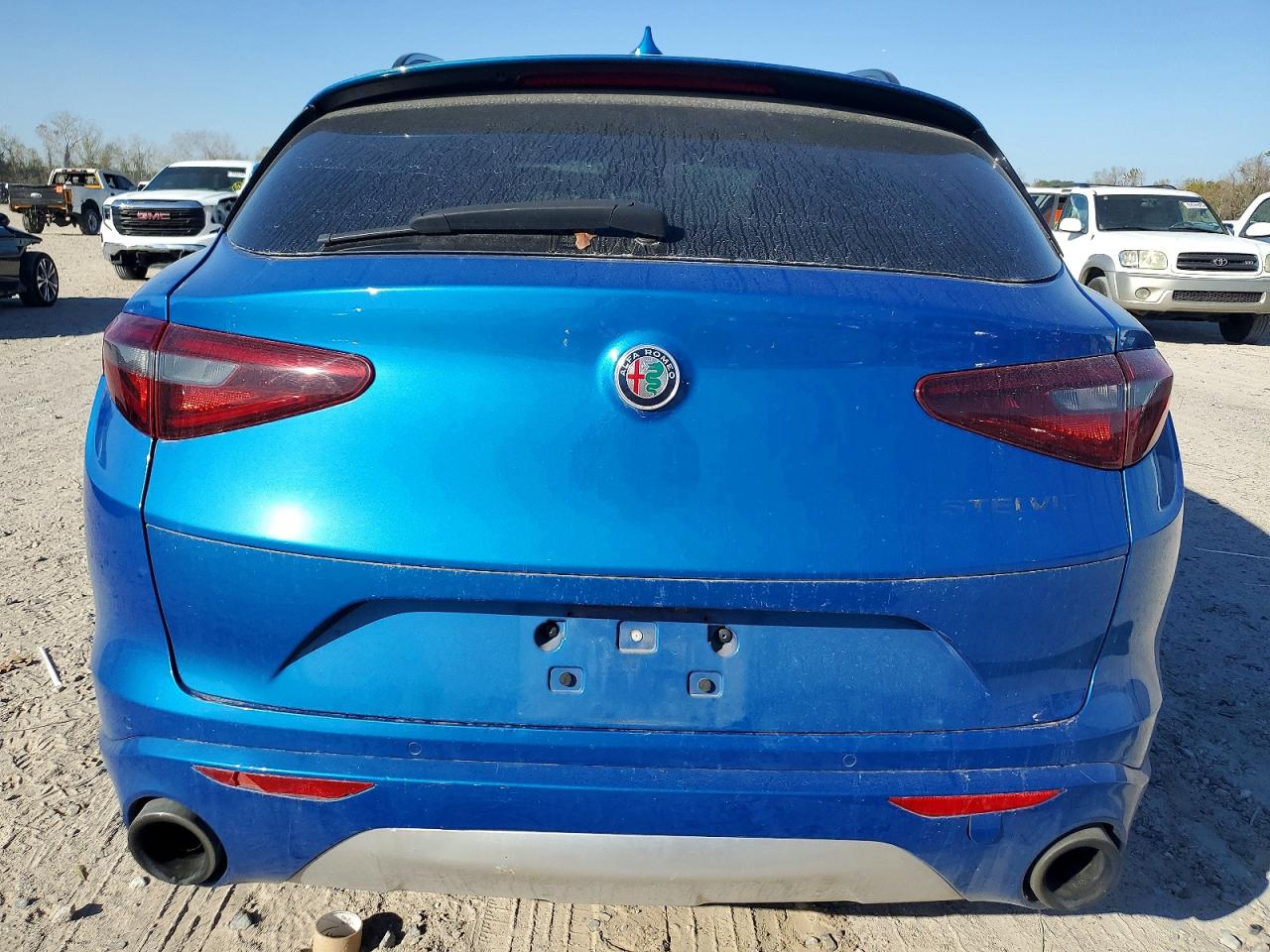 2020 ALFA ROMEO STELVIO photo 6