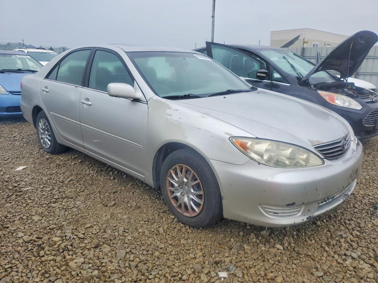 2006 TOYOTA CAMRY LE photo 4