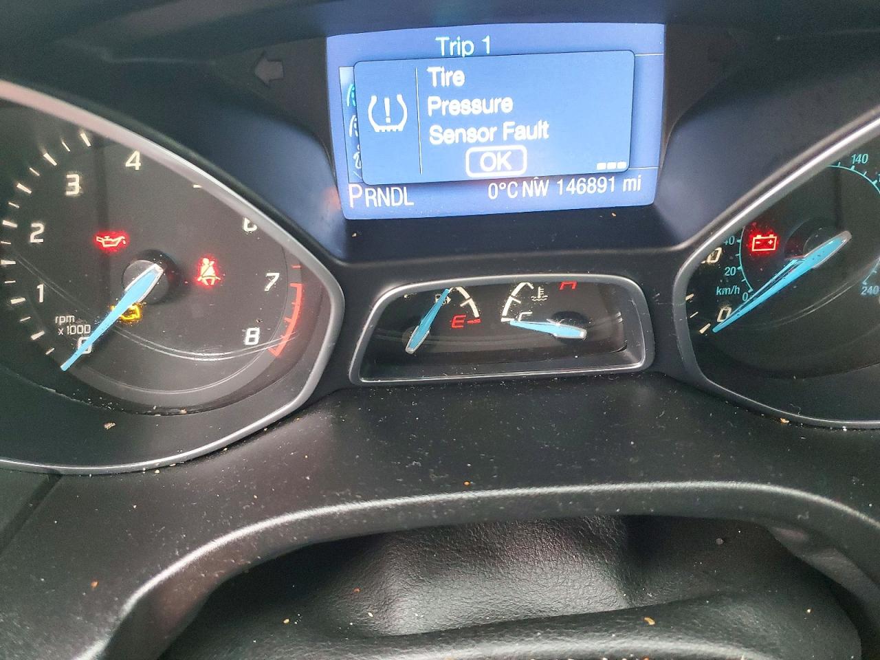 2014 FORD FOCUS SE photo 9