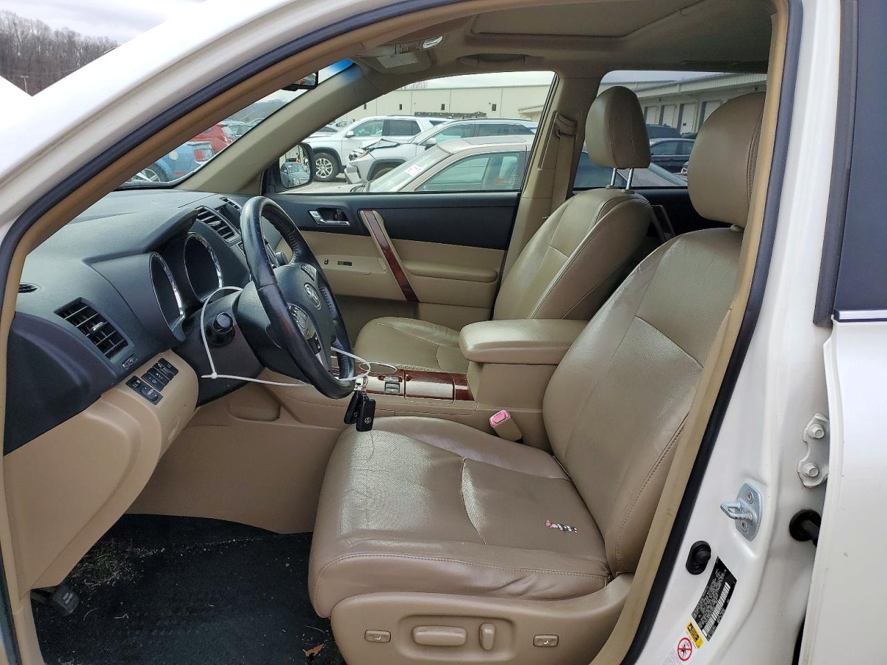 2013 TOYOTA HIGHLANDER HYBRID LIMITED photo 13