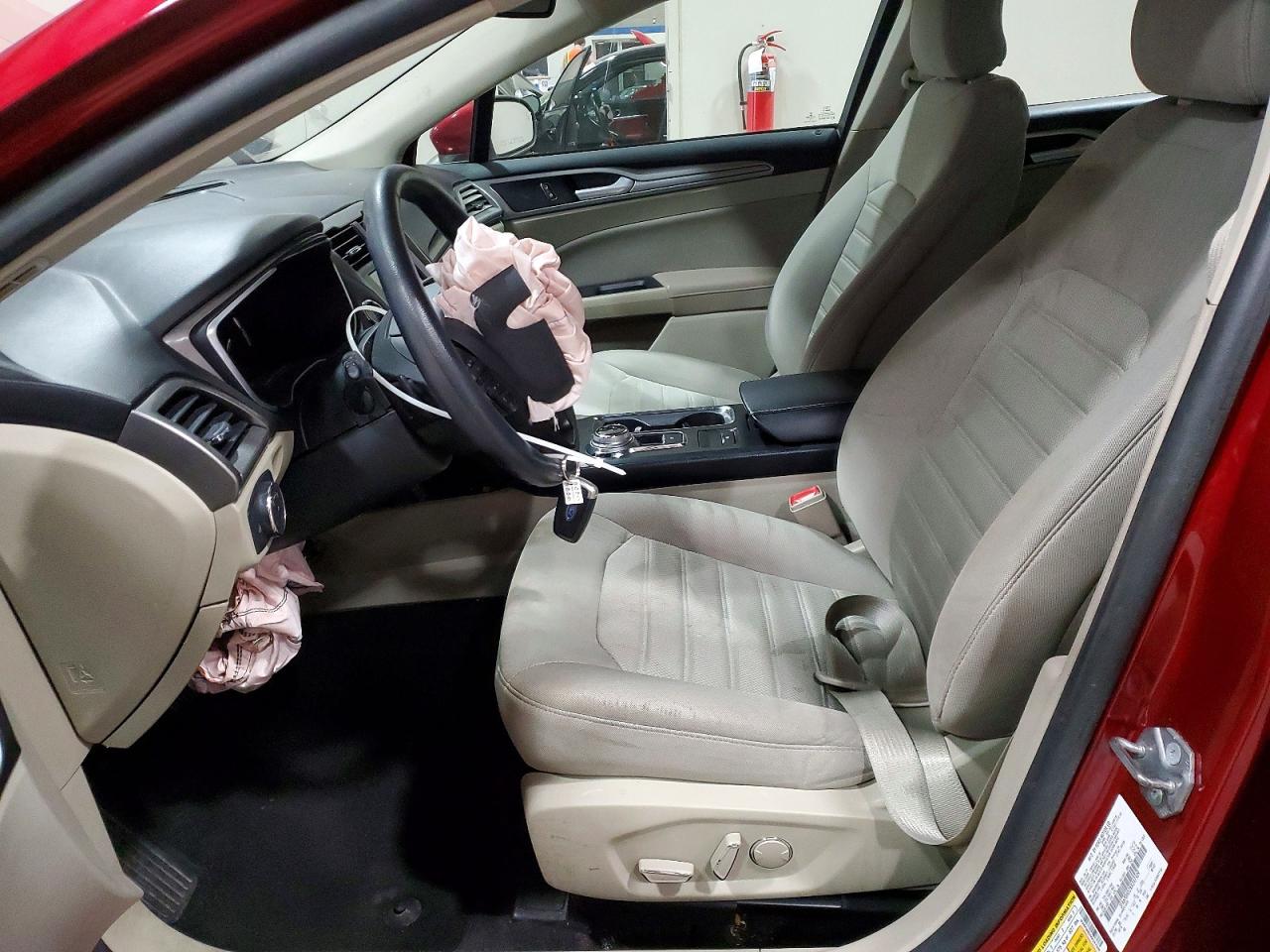 2019 FORD FUSION SE photo 7