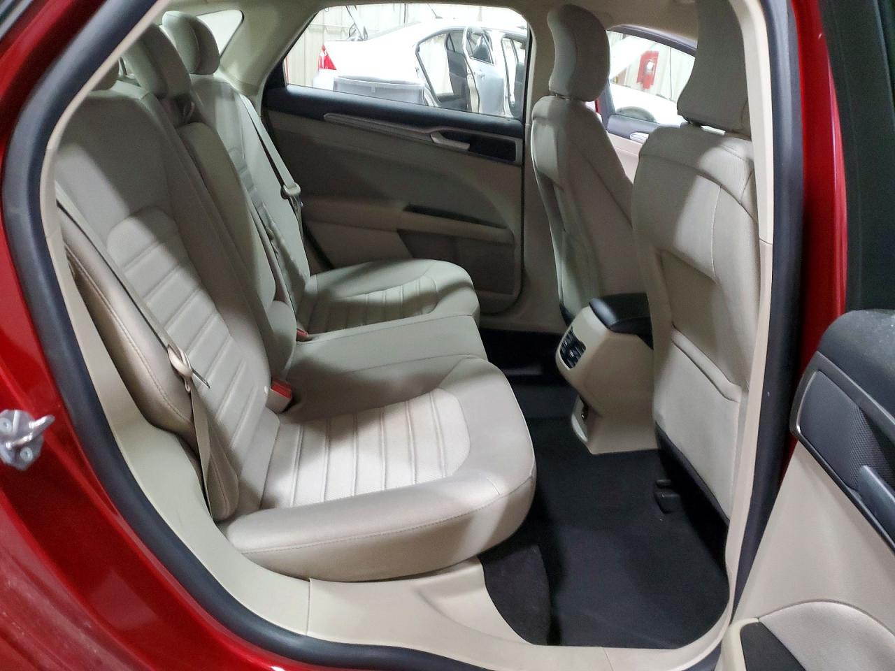 2019 FORD FUSION SE photo 10