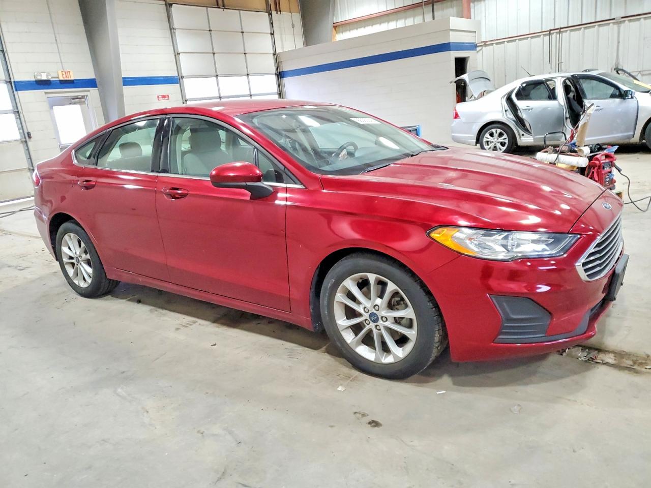 2019 FORD FUSION SE photo 4