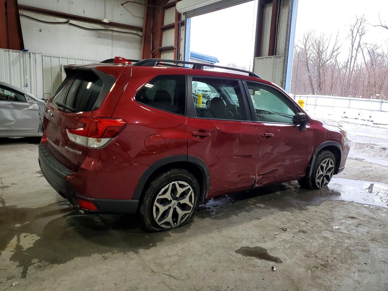 2020 SUBARU FORESTER PREMIUM photo 3