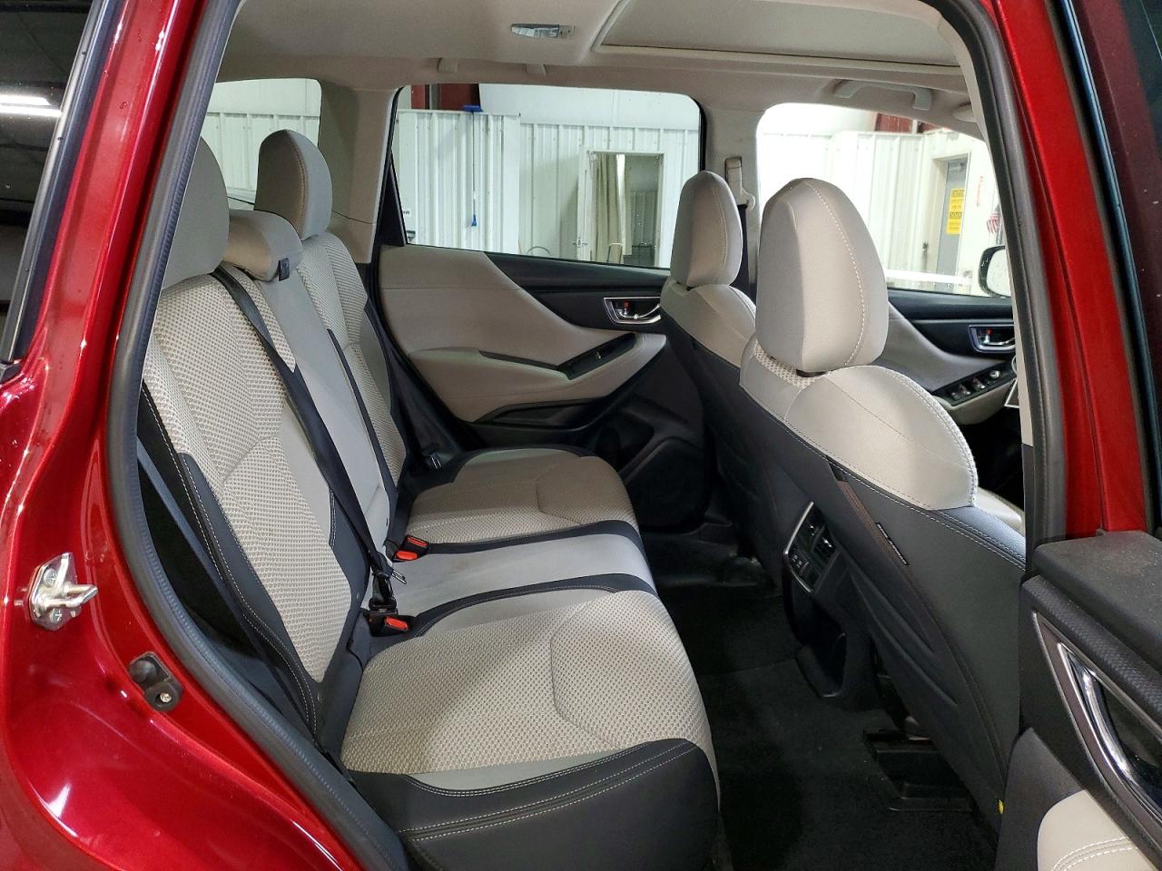 2020 SUBARU FORESTER PREMIUM photo 11