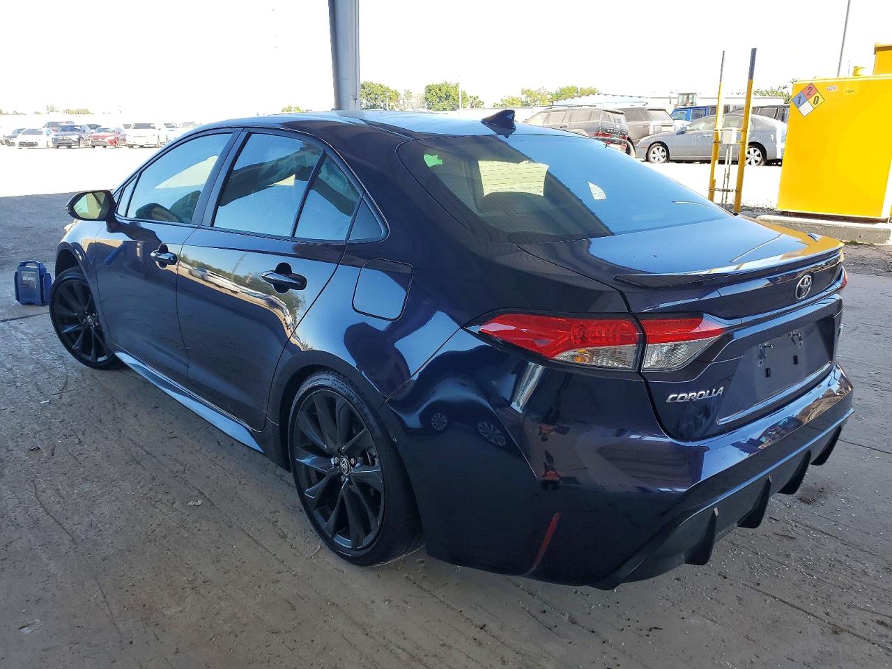 2024 TOYOTA COROLLA SE photo 2