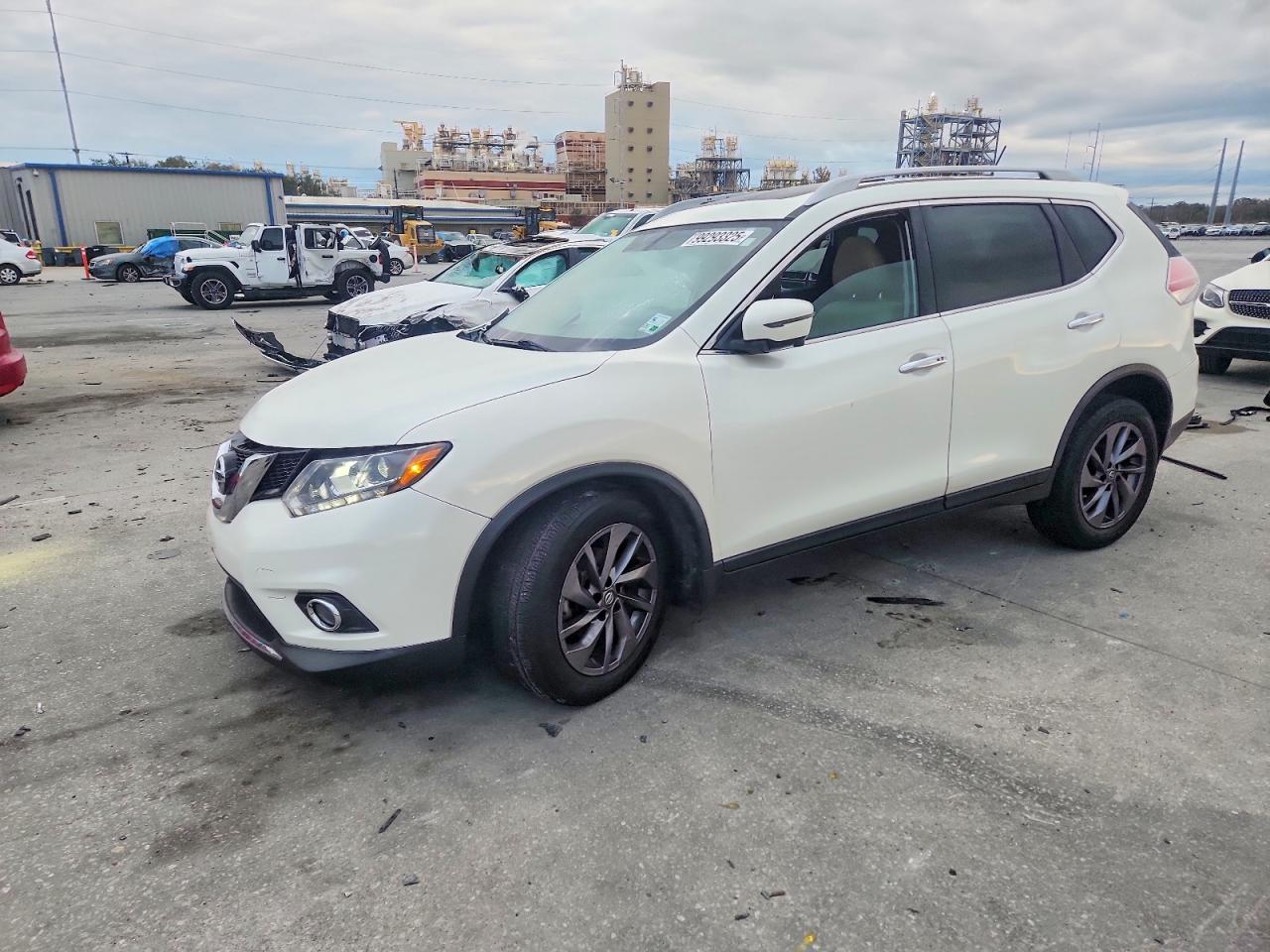 2016 NISSAN ROGUE