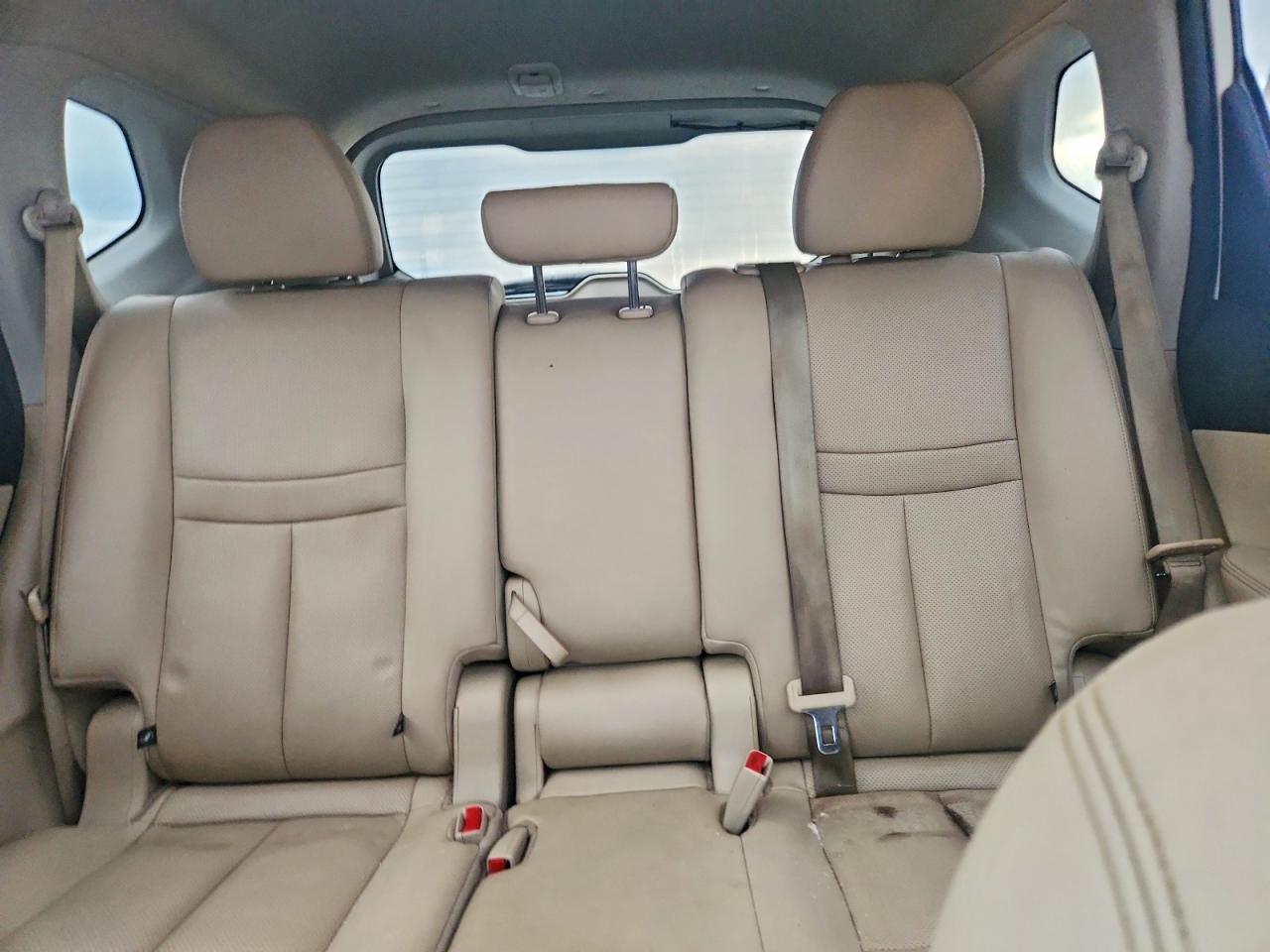 2016 NISSAN ROGUE S photo 10