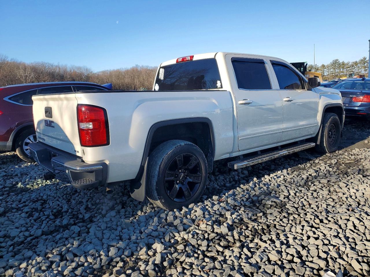 2014 GMC SIERRA K1500 SLE photo 3