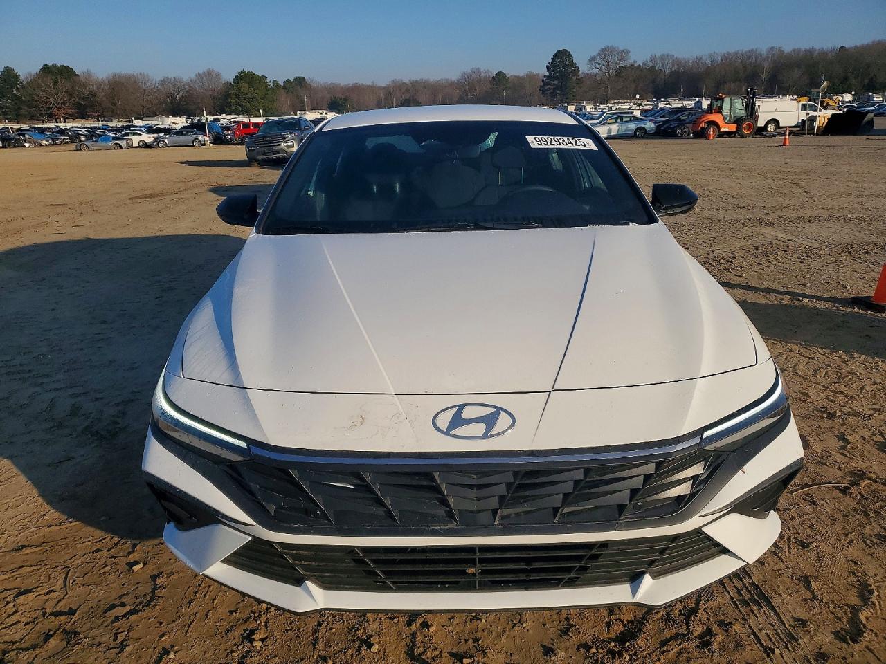 2025 HYUNDAI ELANTRA SEL SPORT photo 5