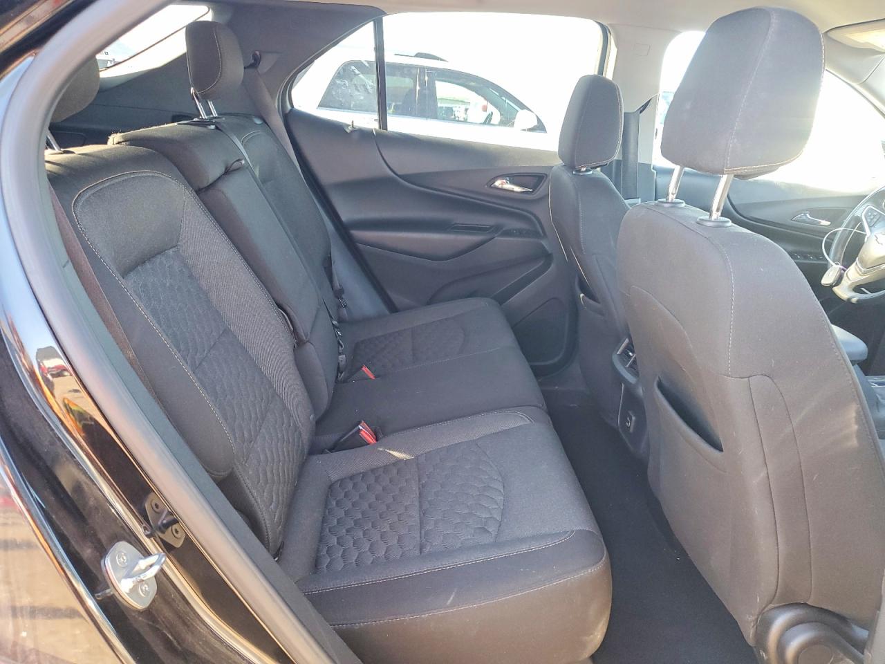 2020 CHEVROLET EQUINOX LT photo 11