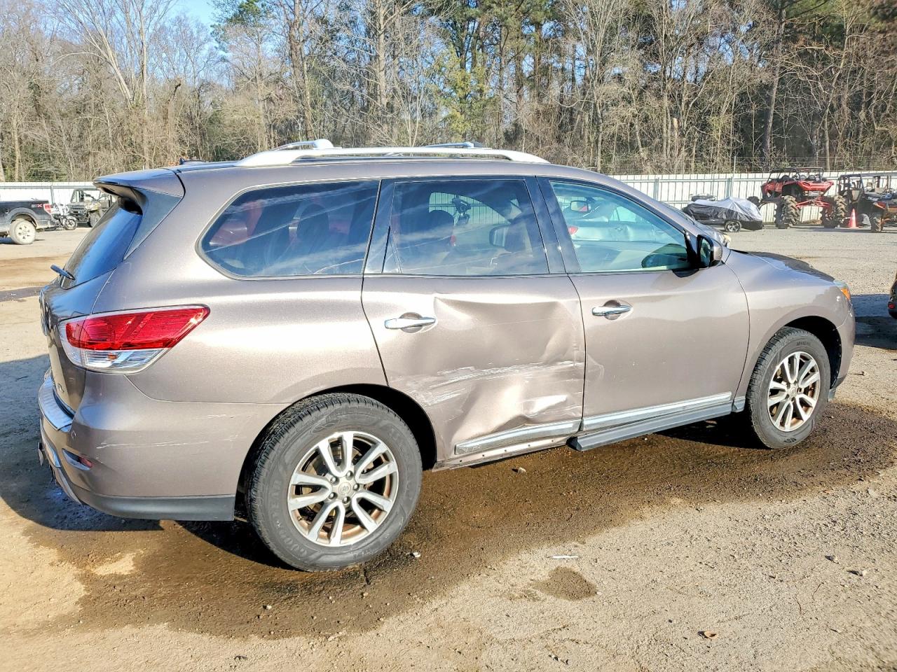 2013 NISSAN PATHFINDER S photo 3