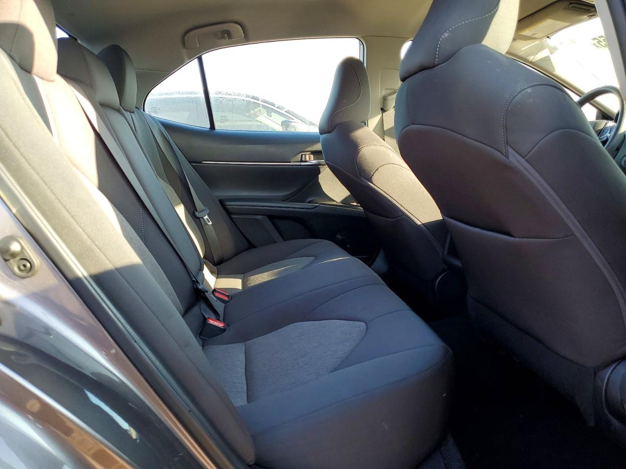 2024 TOYOTA CAMRY LE photo 10
