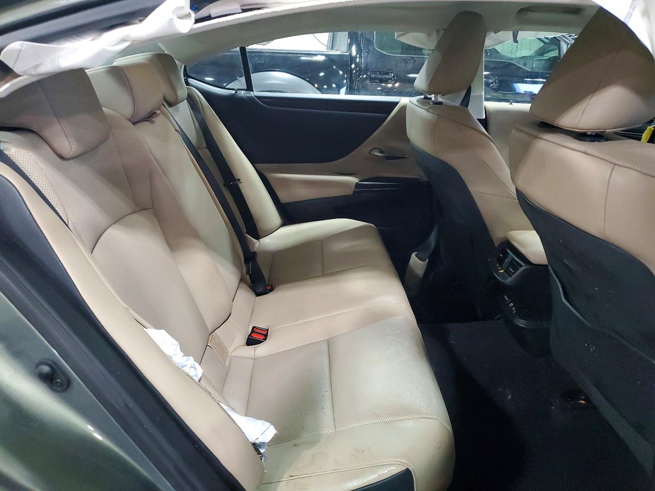 2021 LEXUS ES 250 BASE photo 10