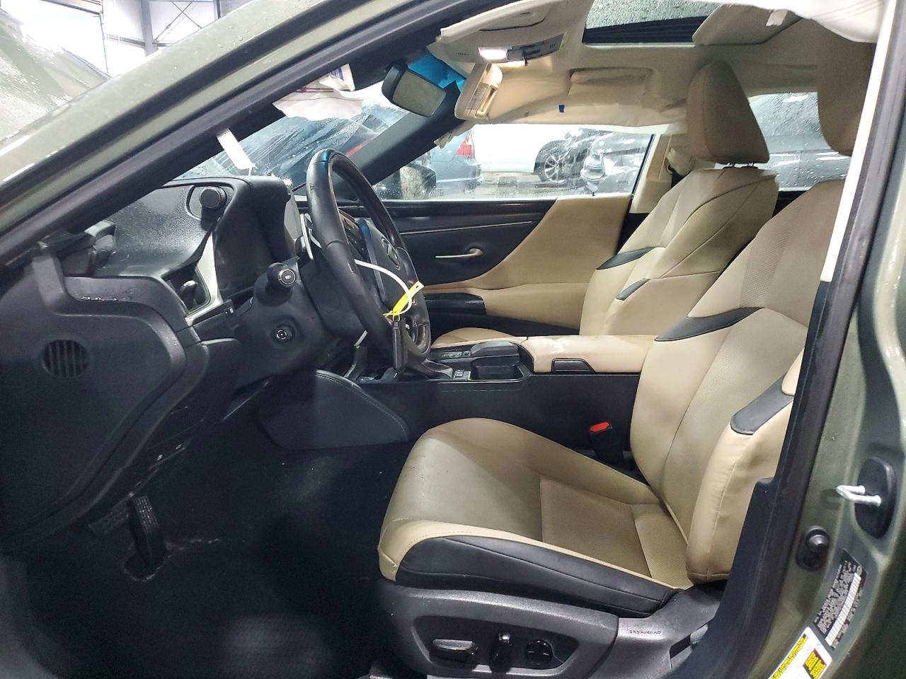 2021 LEXUS ES 250 BASE photo 7