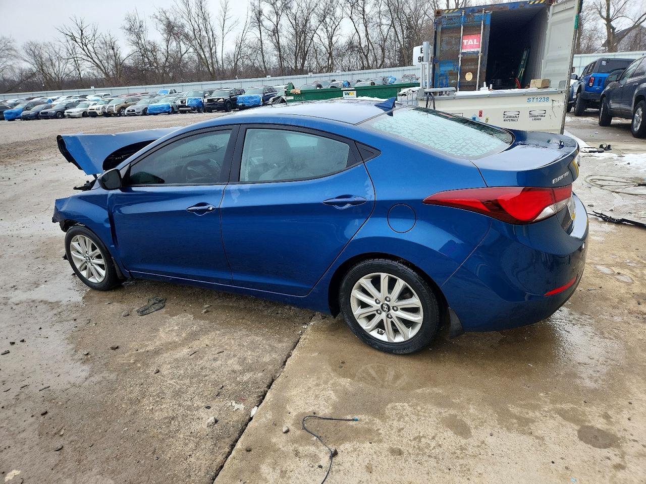 2015 HYUNDAI ELANTRA SE photo 2