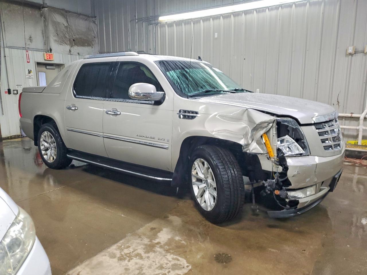 2007 CADILLAC ESCALADE EXT photo 4