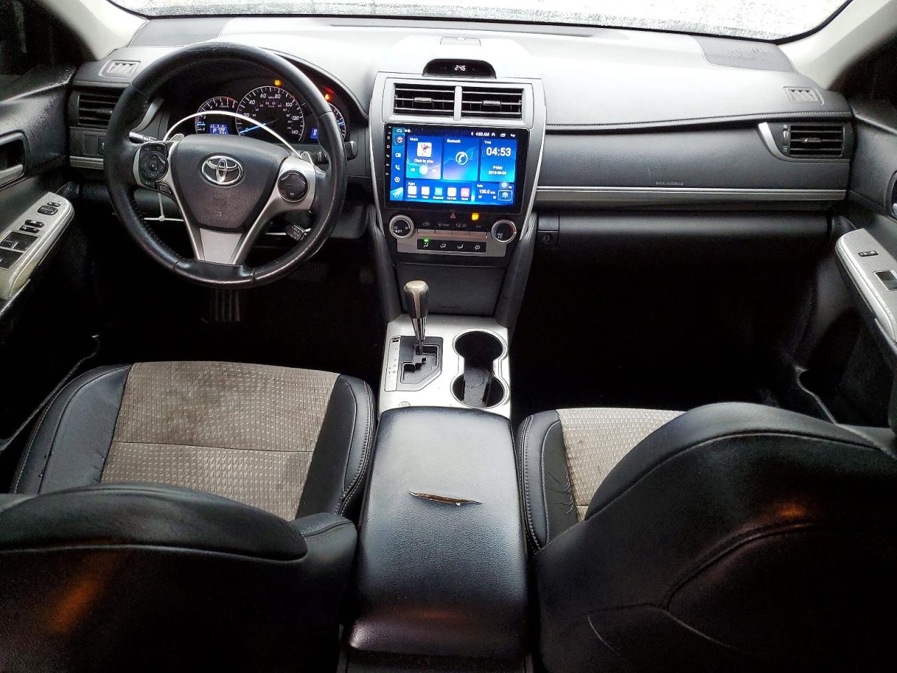 2014 TOYOTA CAMRY L photo 8