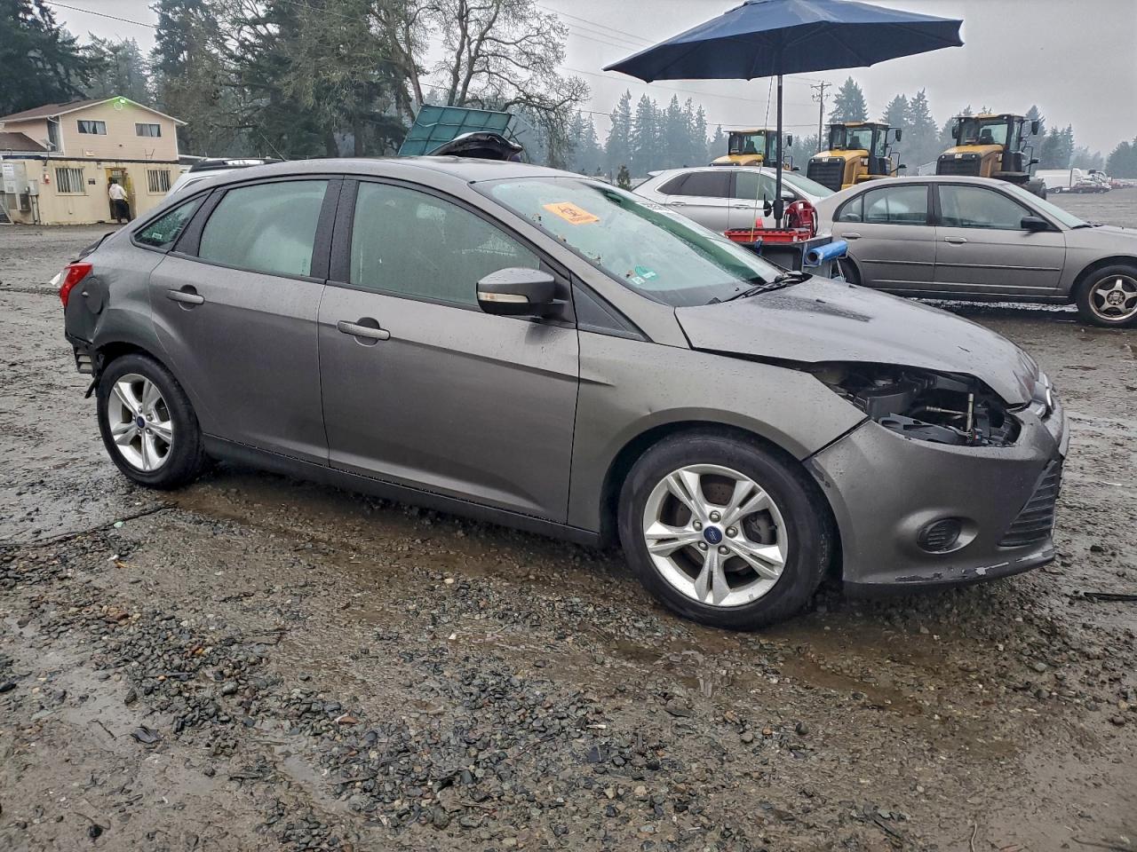 2013 FORD FOCUS SE photo 4