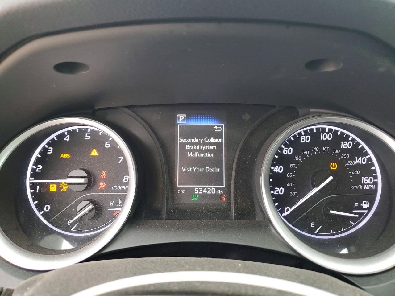 2022 TOYOTA CAMRY LE photo 9