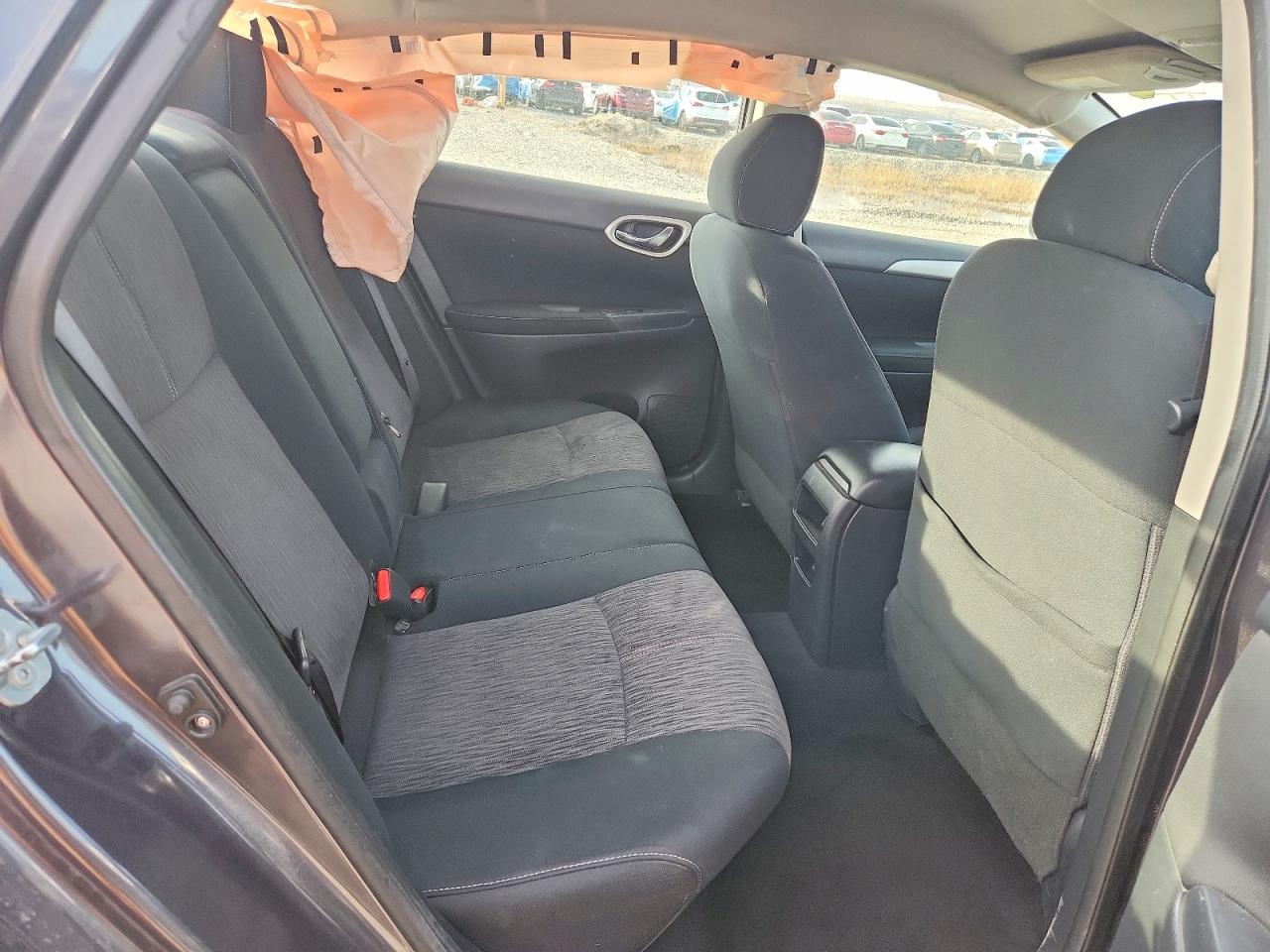 2015 NISSAN SENTRA S photo 19