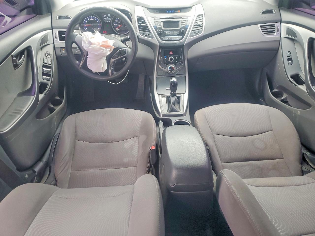 2015 HYUNDAI ELANTRA SE photo 8