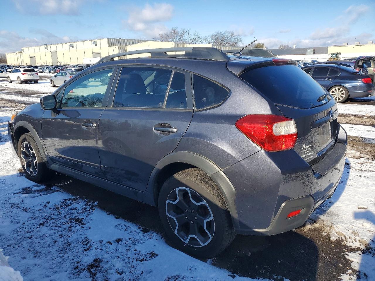 2014 SUBARU XV CROSSTREK 2.0 LIMITED photo 2