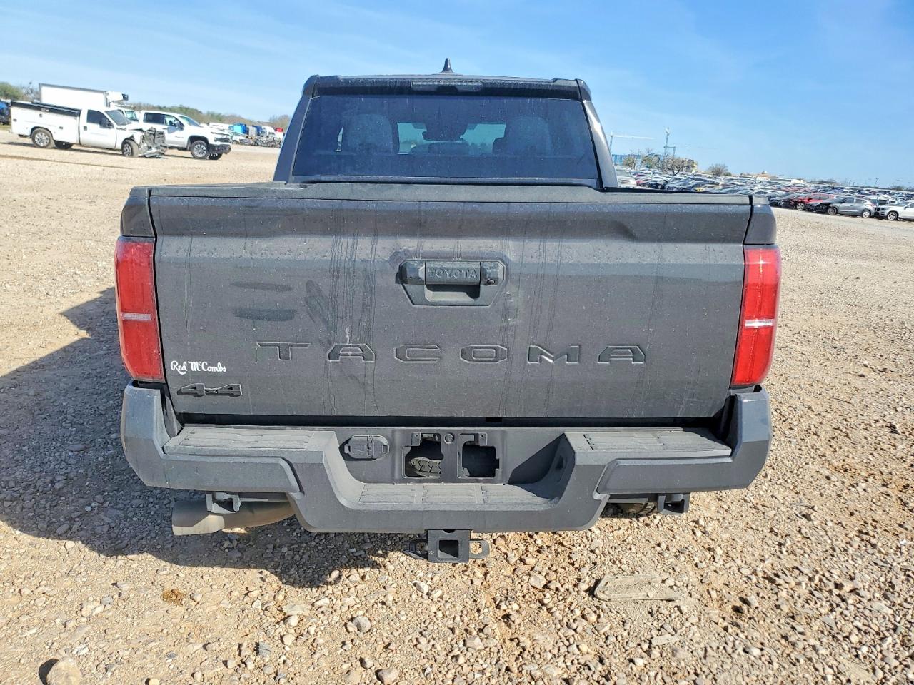 2025 TOYOTA TACOMA DOUBLE CAB photo 6